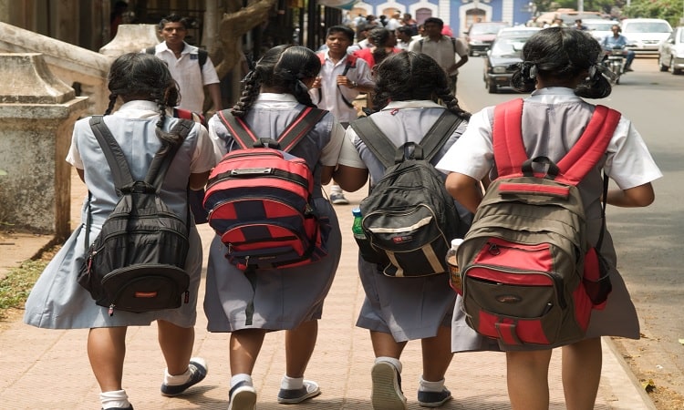 बिहार में कक्षा 9 से 12 के लिए 28 सितंबर से खुलेंगे स्कूल, जानिए एक दिन में कितने बच्चे पढ़ सकेंगे..