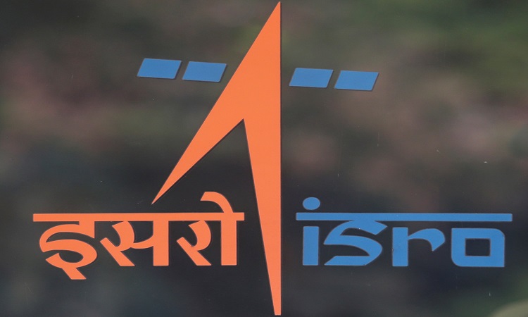 कॉलेज के छात्रों ने ISRO के लिए बनाई सैटेलाइट