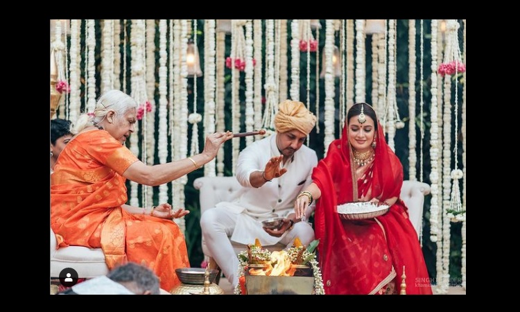 दीया मिर्जा ने वैभव रेखी संग लिए सात फेरे, शेयर की शादी की तस्‍वीरें 