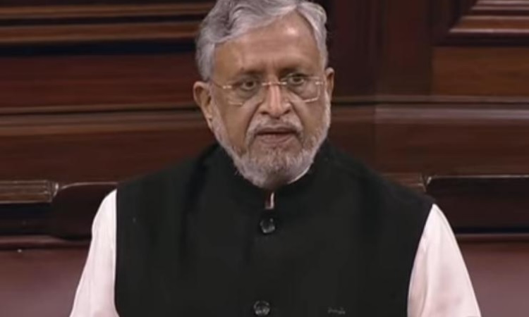 सुशील मोदी का दावा- RJD में घुटन महसूस कर रहे विधायक, बड़े भूकंप के आसार