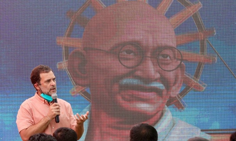 डेपसांग मुद्दे पर राहुल गांधी के निशाने पर केंद्र सरकार, बोले- सीमाहीन युद्ध के लिए तैयार रहें