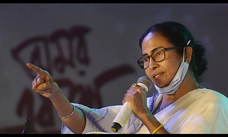 बंगाल चुनाव: ममता बनर्जी ने नंदीग्राम से दाखिल किया नामांकन